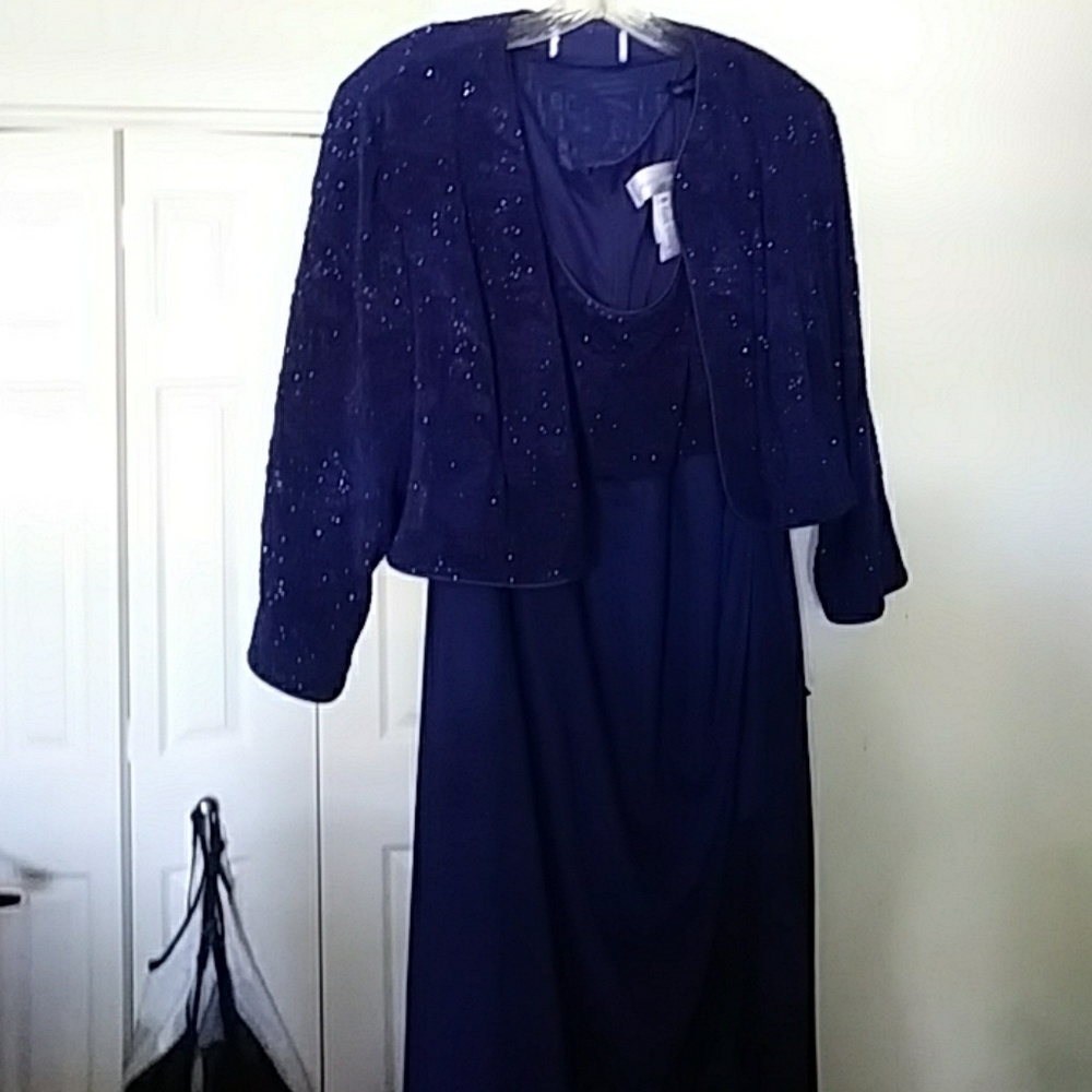 Women's Navy Blue Formal Dress Long Flattering Tum